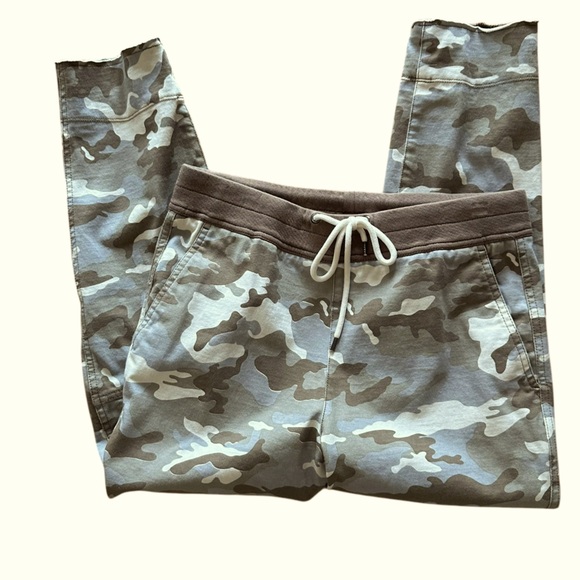 James Perse Camo Jogger Pants Women Sz 1 - Picture 3 of 7